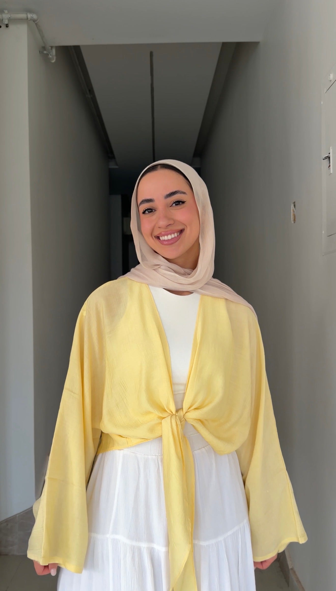 Cropped Flowy Sleeve Top - Butter Yellow