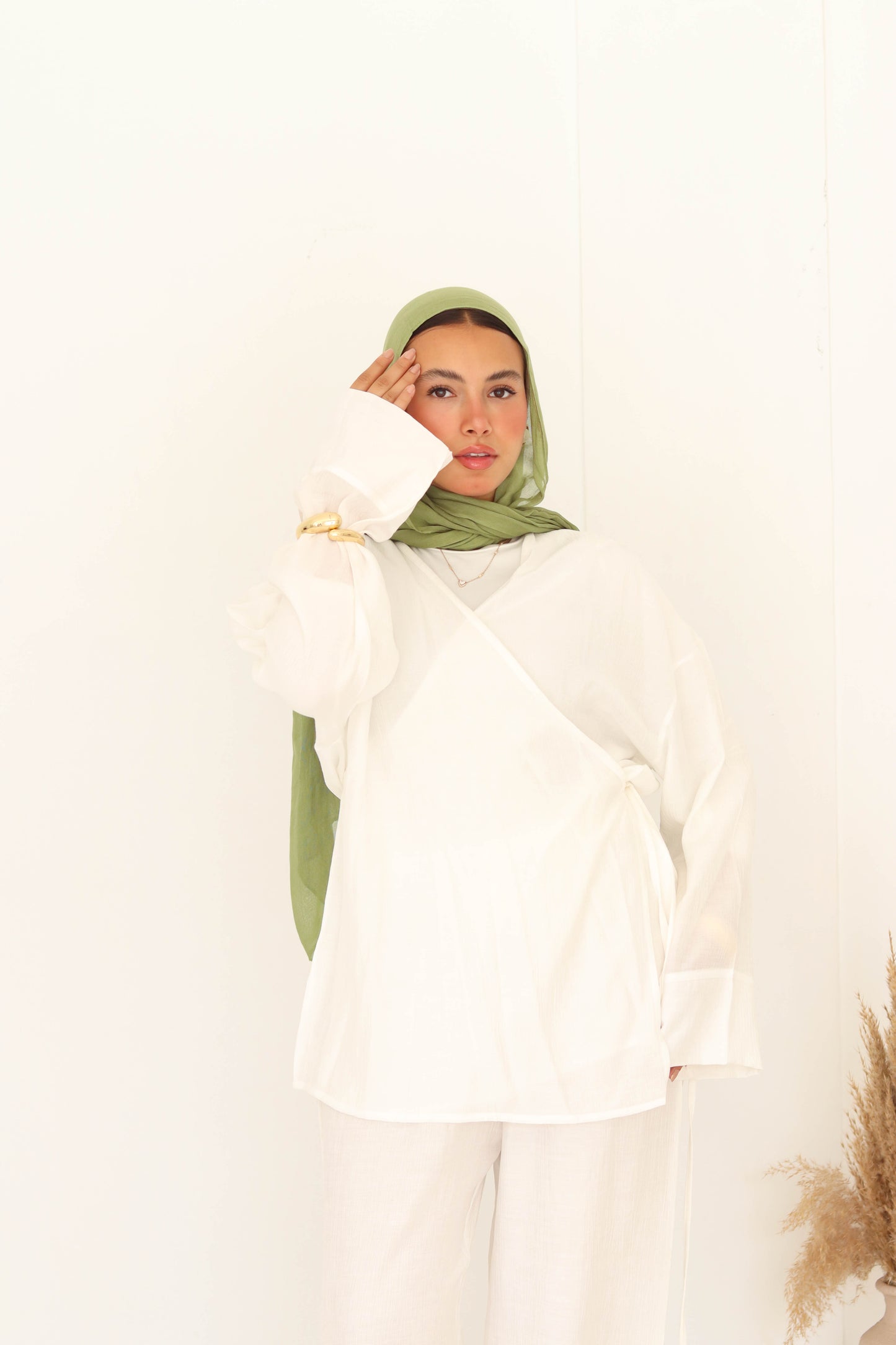 Kimono Style Set in White