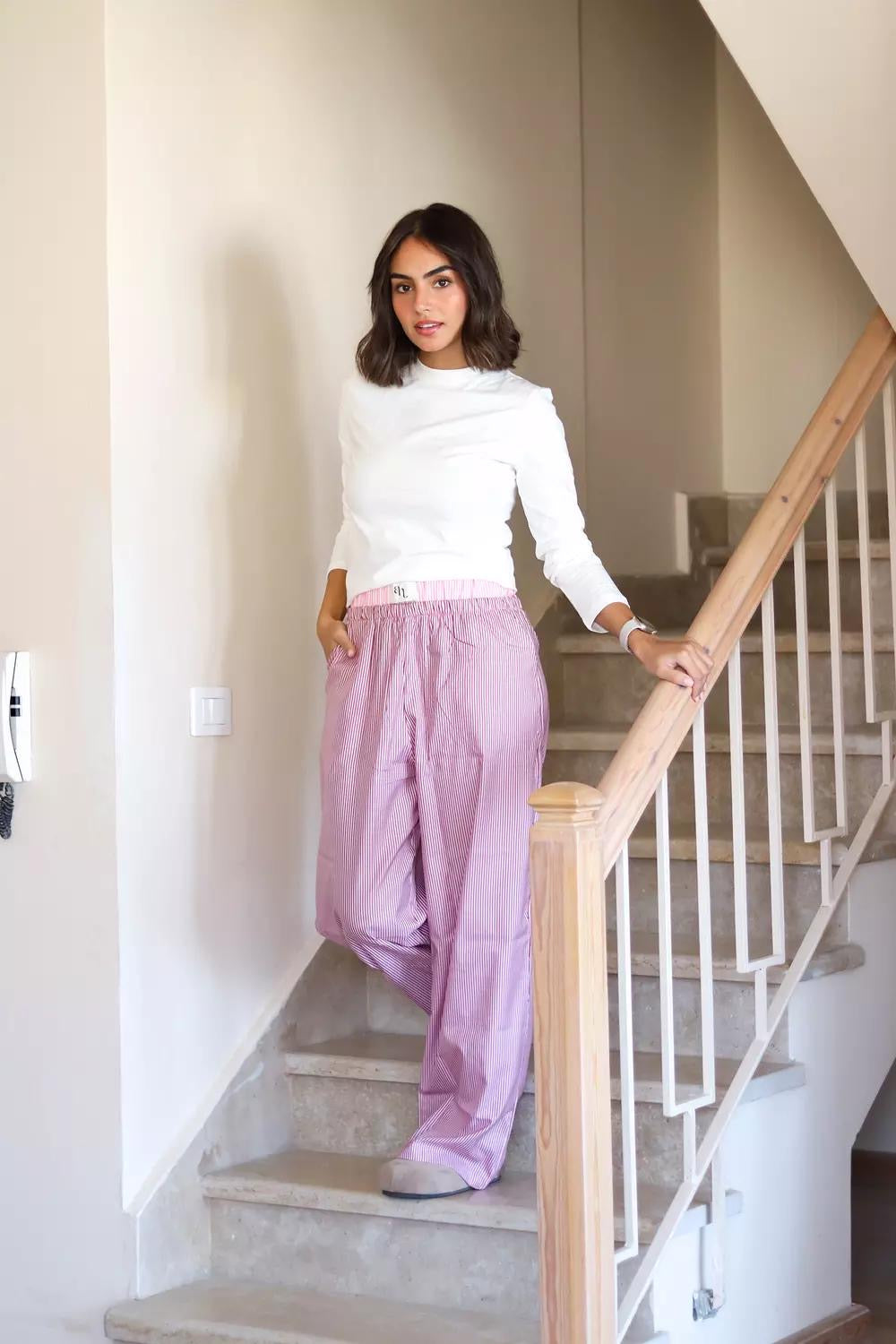 The AN logo pants & crew neck pjs In Burgundy