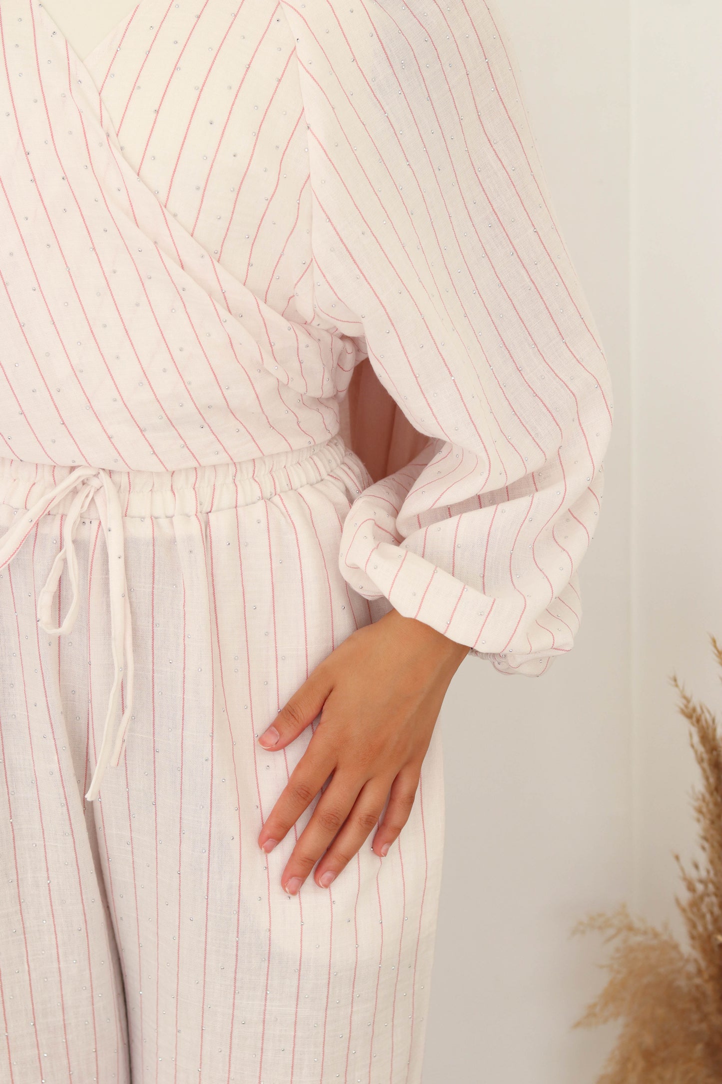 Studded Tie Set In Pink