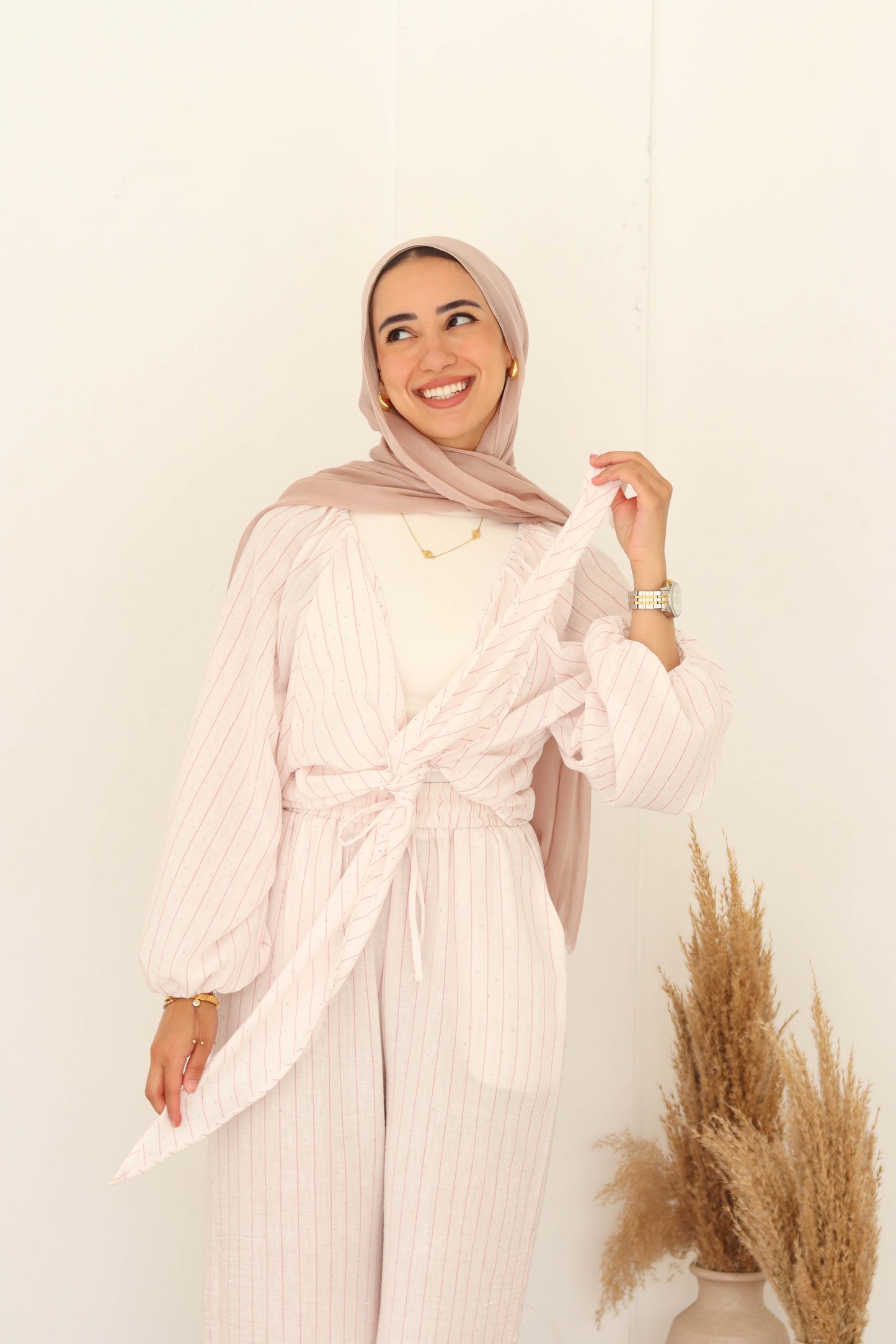 Studded Tie Set In Pink