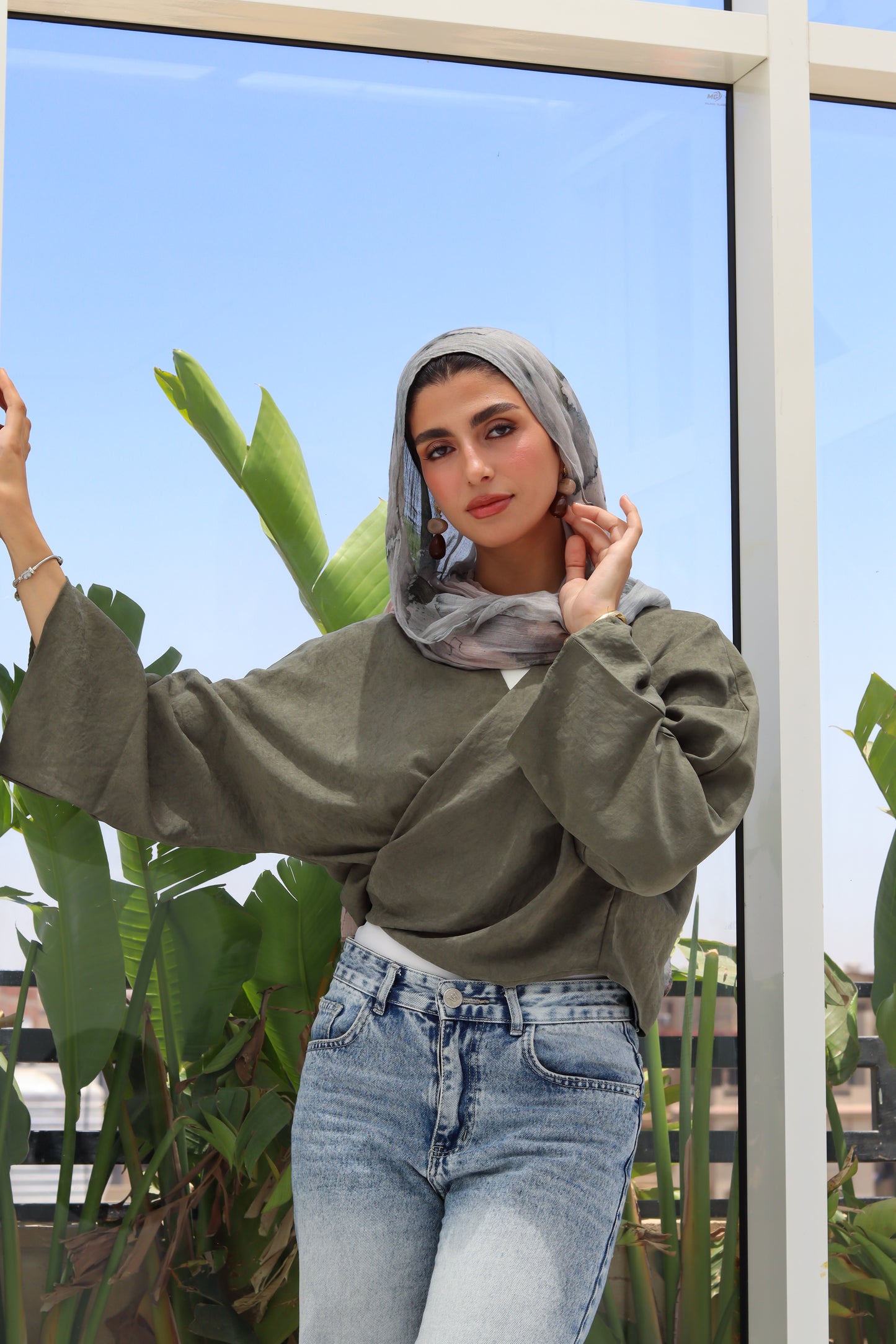 Cropped Flowy Sleeve Top - Olive