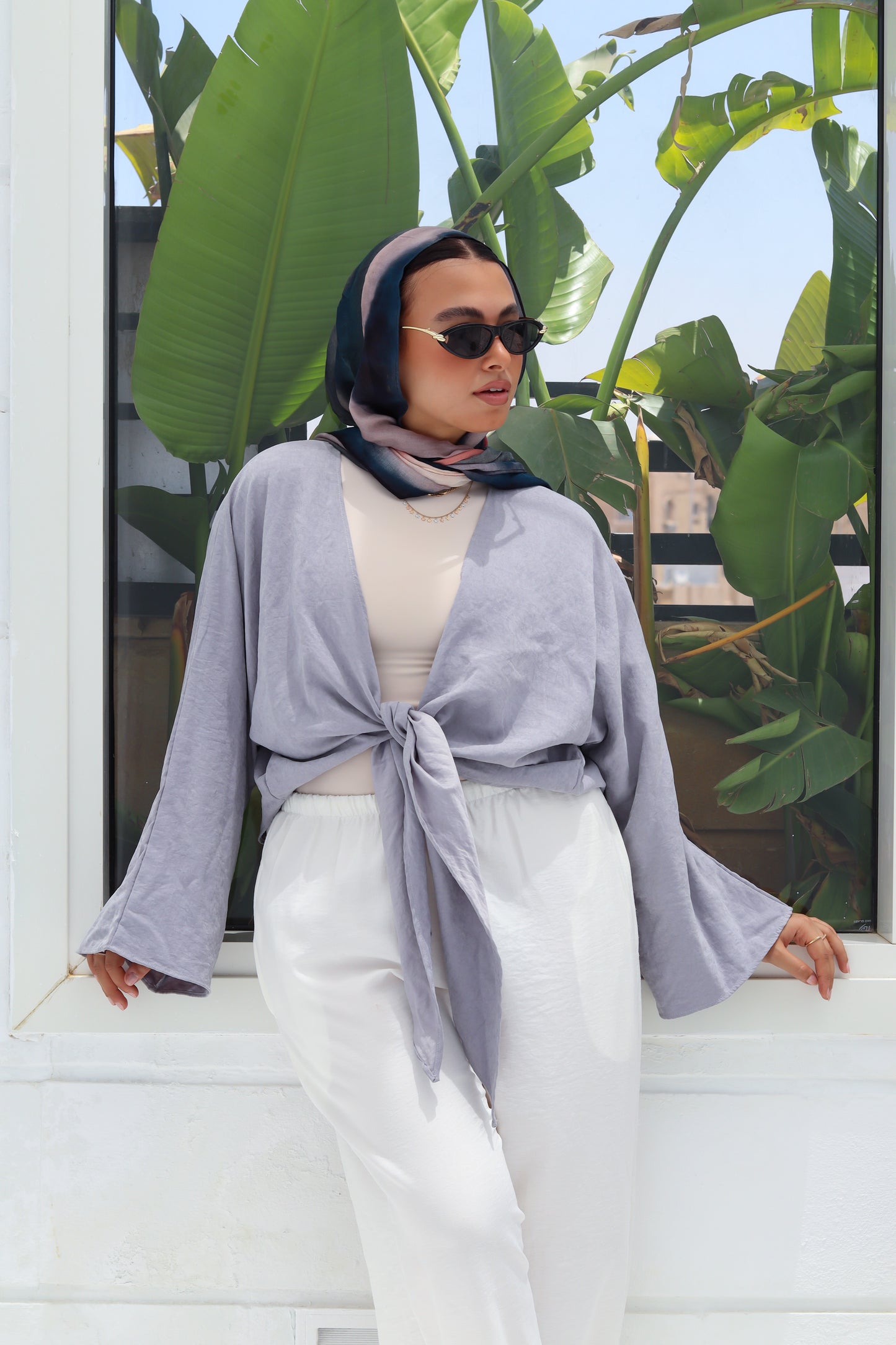 Cropped Flowy Sleeve Top - Greyish/ Blue