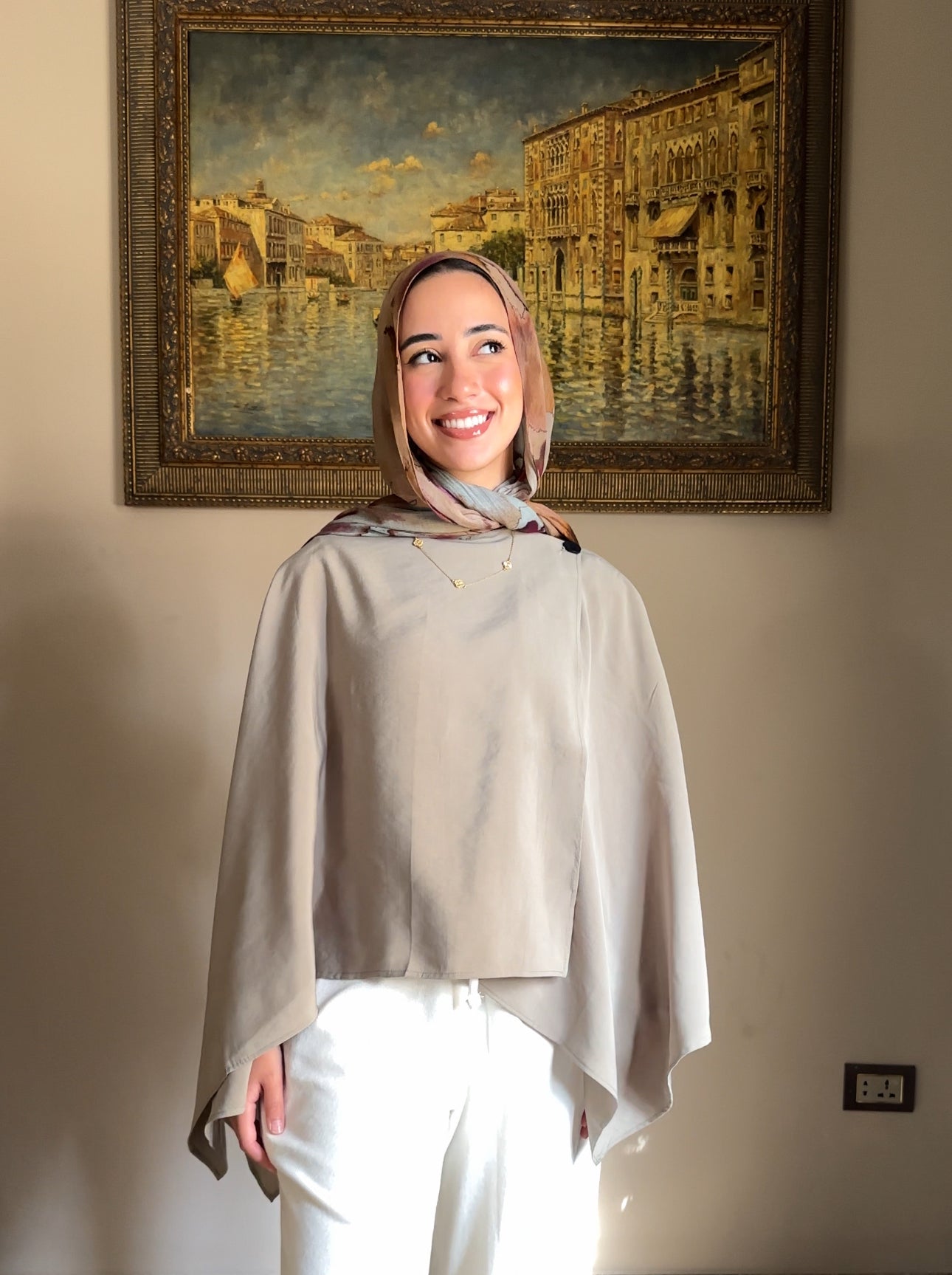 Sleeveless Cape Olive