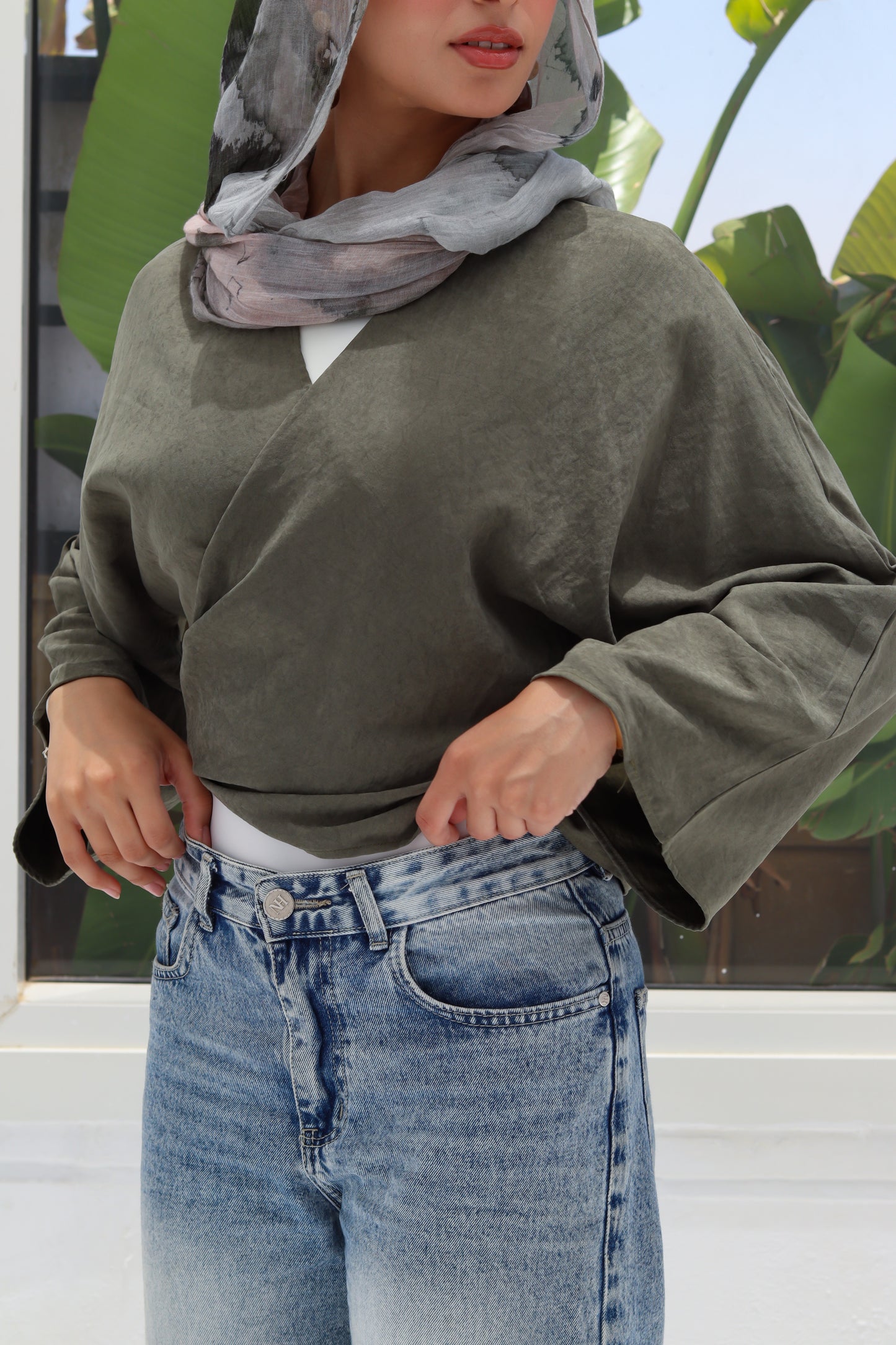 Cropped Flowy Sleeve Top - Olive